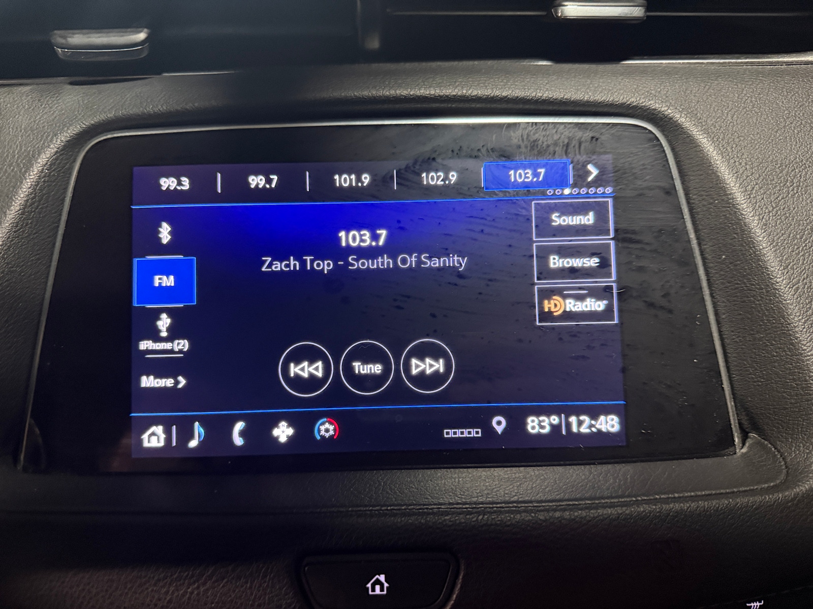 Thumbnail: 2019 Cadillac XT4 - 3