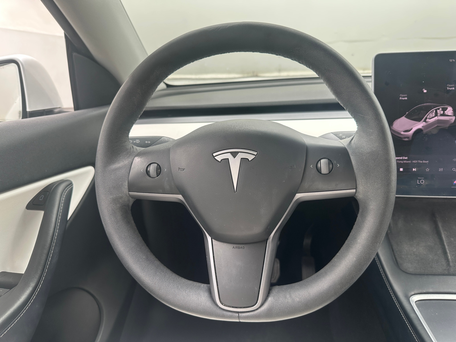 Thumbnail: 2021 Tesla Model Y - 4