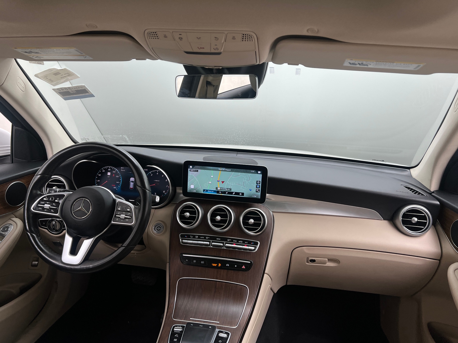 Thumbnail: 2022 Mercedes-Benz GLC - 2