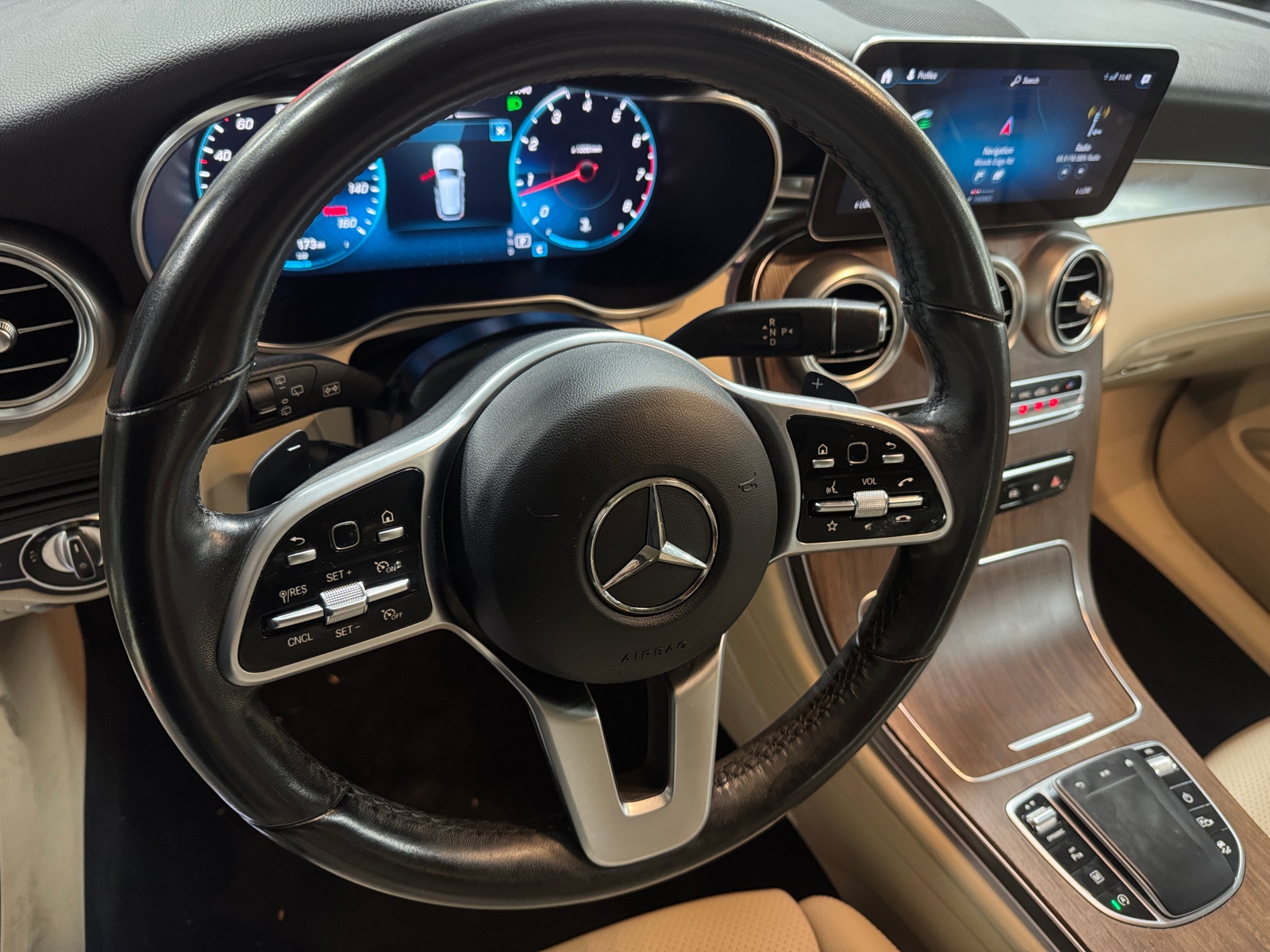 Thumbnail: 2022 Mercedes-Benz GLC - 4