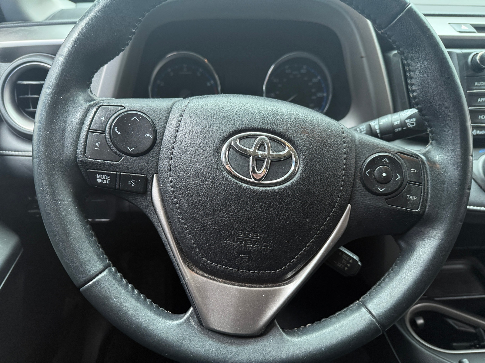 Thumbnail: 2016 Toyota RAV4 - 5