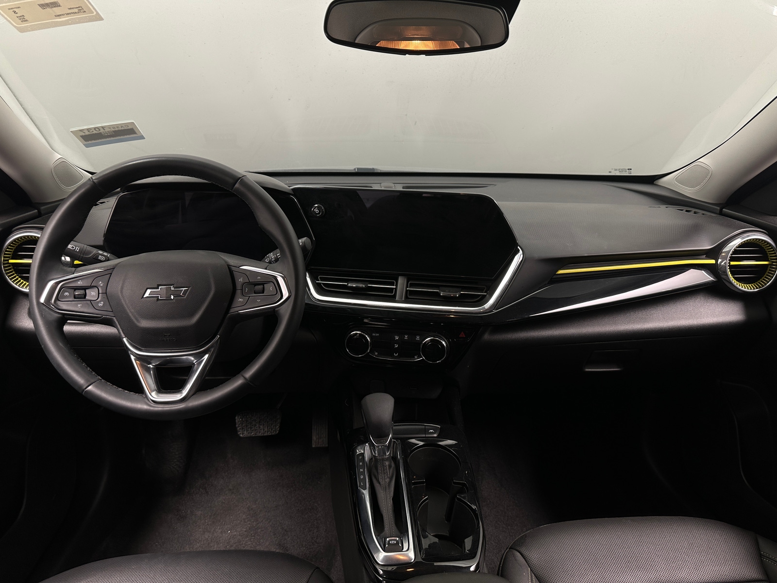 Thumbnail: 2025 Chevrolet Trax - 2