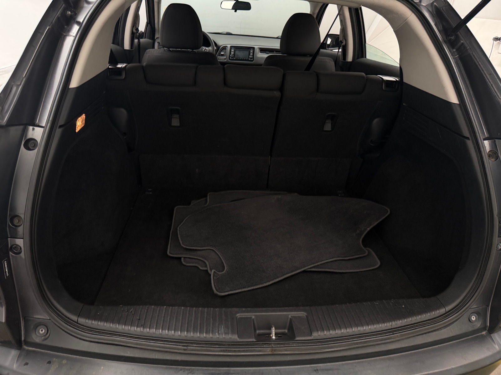 Thumbnail: 2016 Honda HR-V - 7