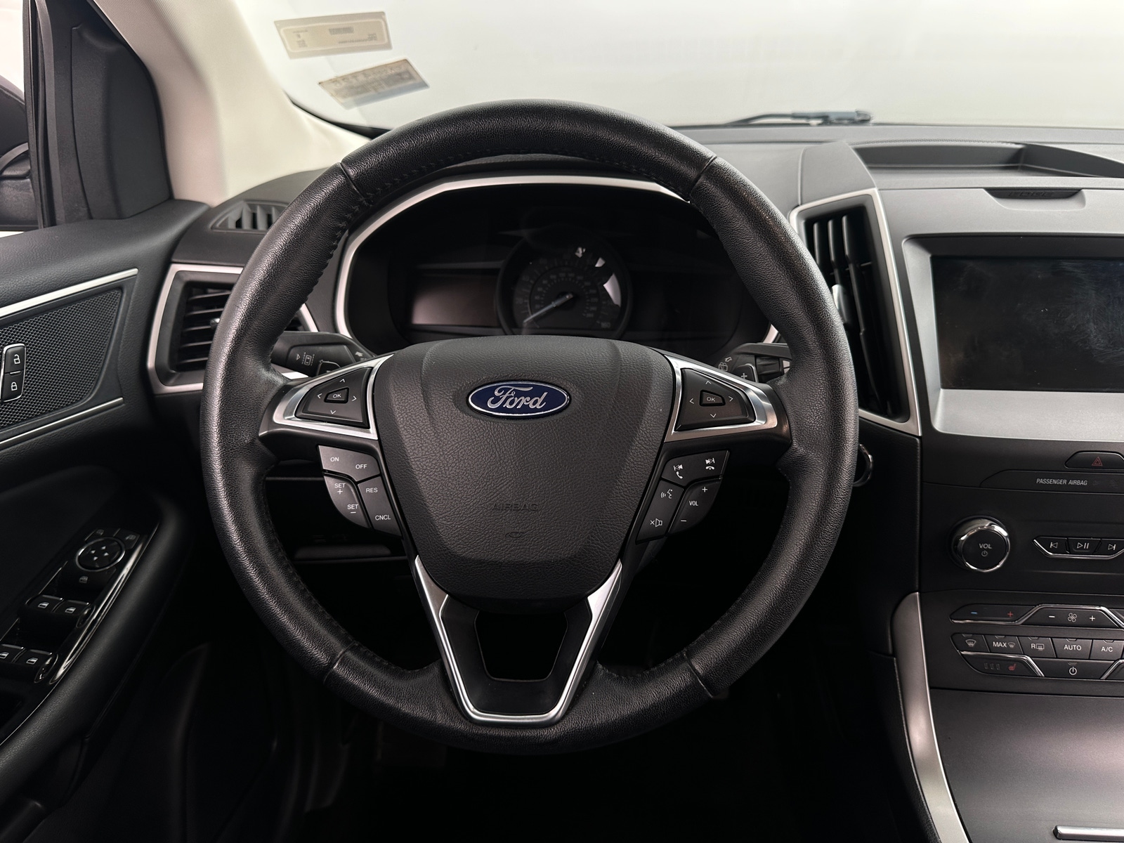 Thumbnail: 2020 Ford Edge - 4
