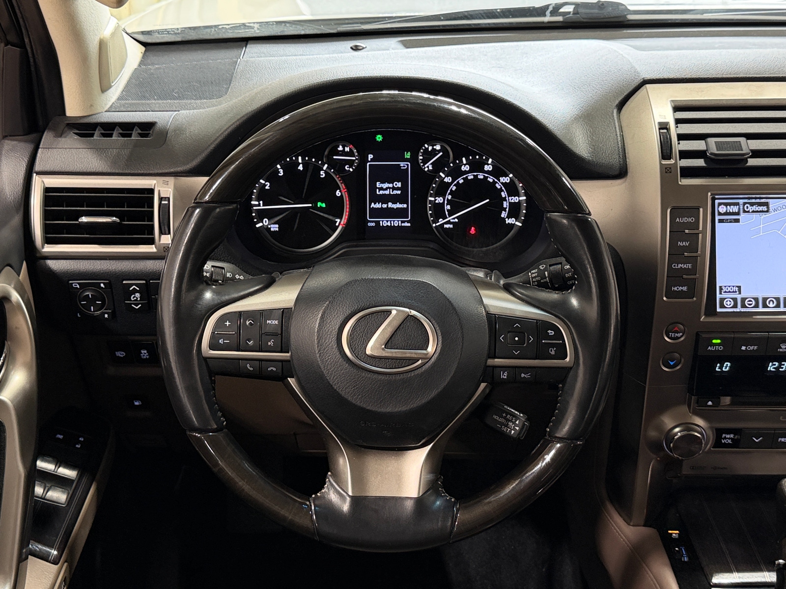 Thumbnail: 2021 Lexus GX - 4