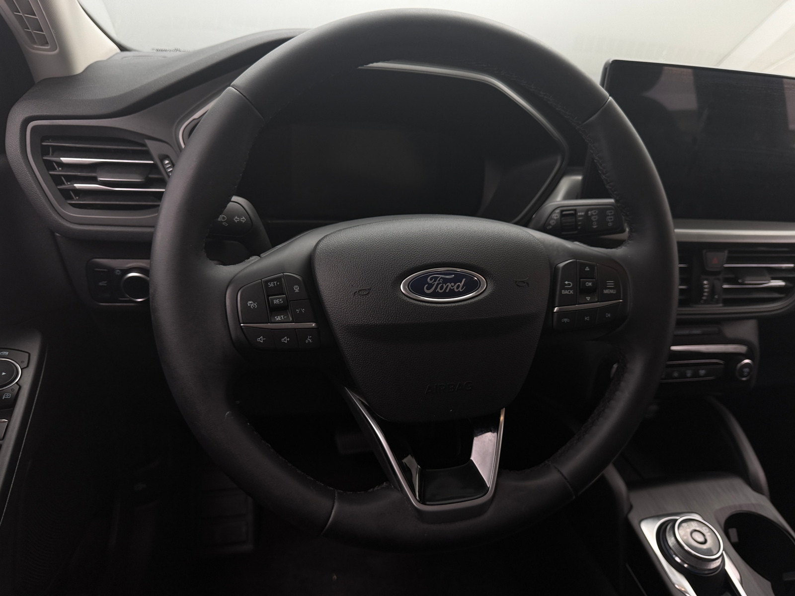 Thumbnail: 2024 Ford Escape - 5