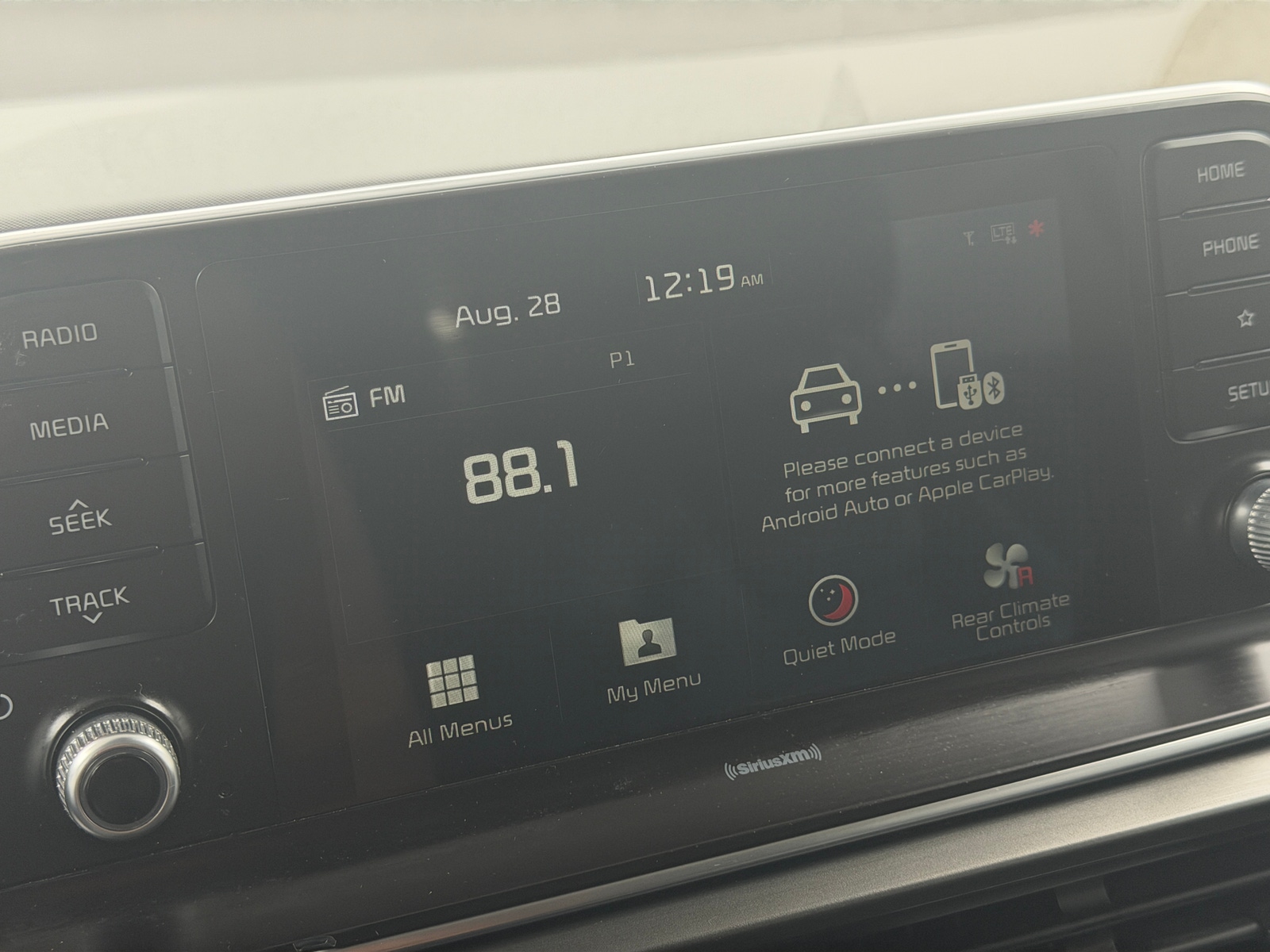 Thumbnail: 2020 Kia Telluride - 3