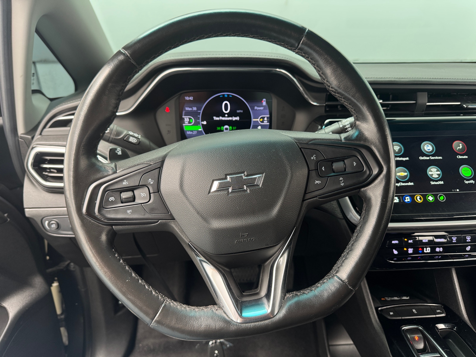 Thumbnail: 2023 Chevrolet Bolt EV - 4