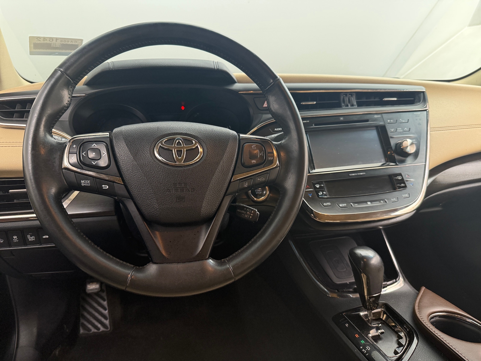 Thumbnail: 2016 Toyota Avalon - 4