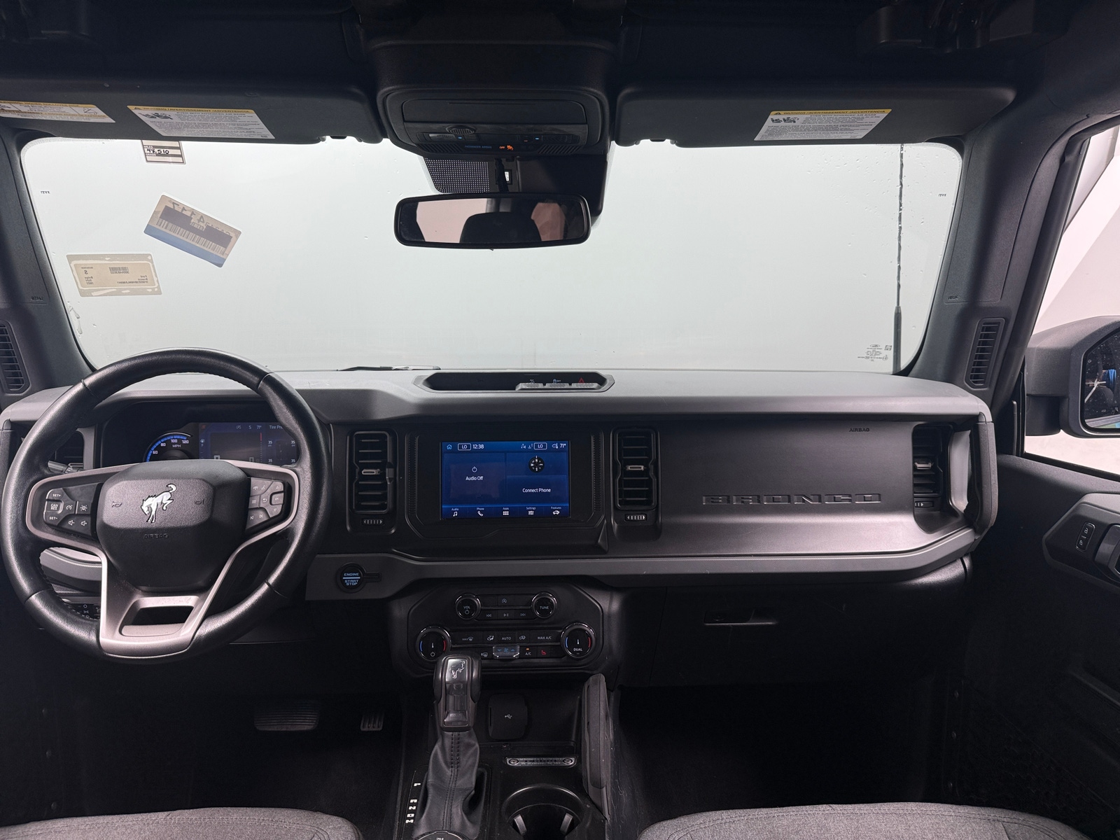 Thumbnail: 2022 Ford Bronco - 3