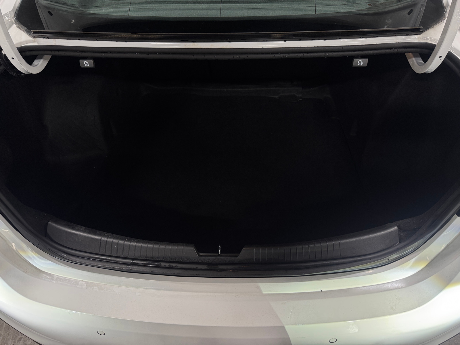 Thumbnail: 2025 Chevrolet Malibu - 6