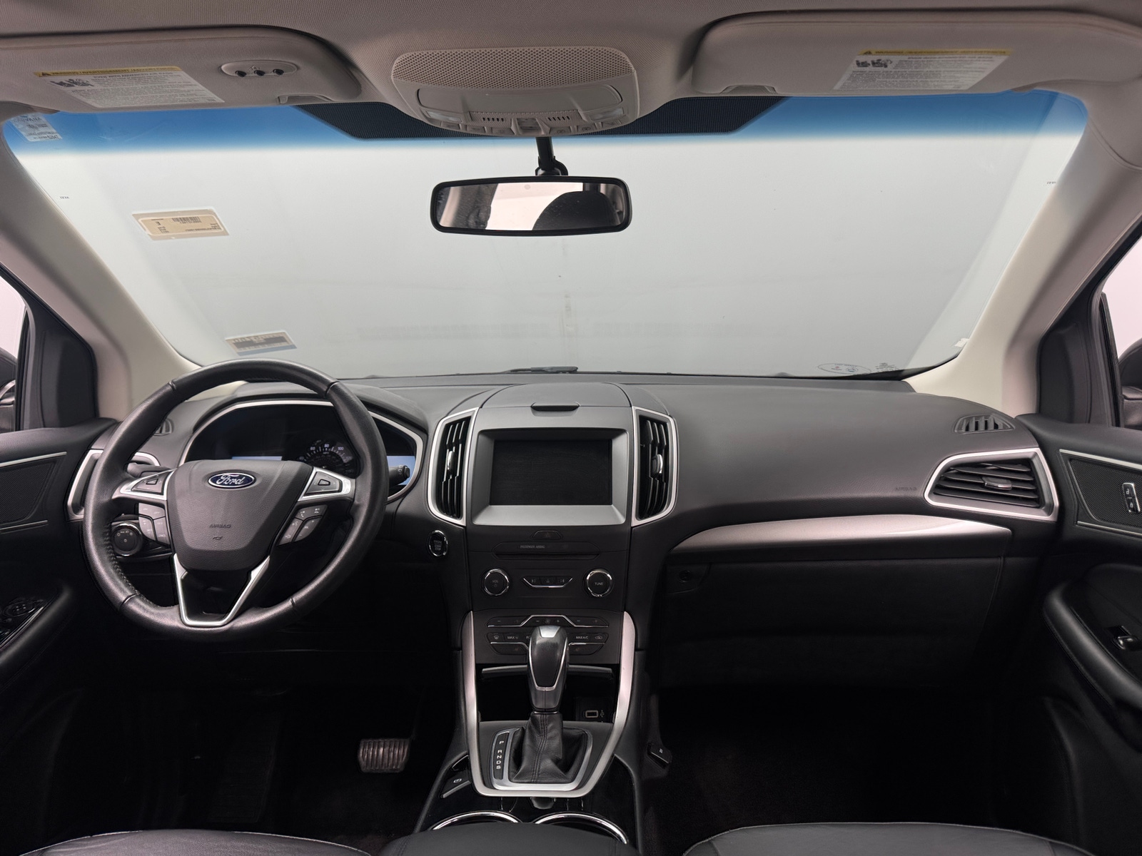 Thumbnail: 2017 Ford Edge - 2