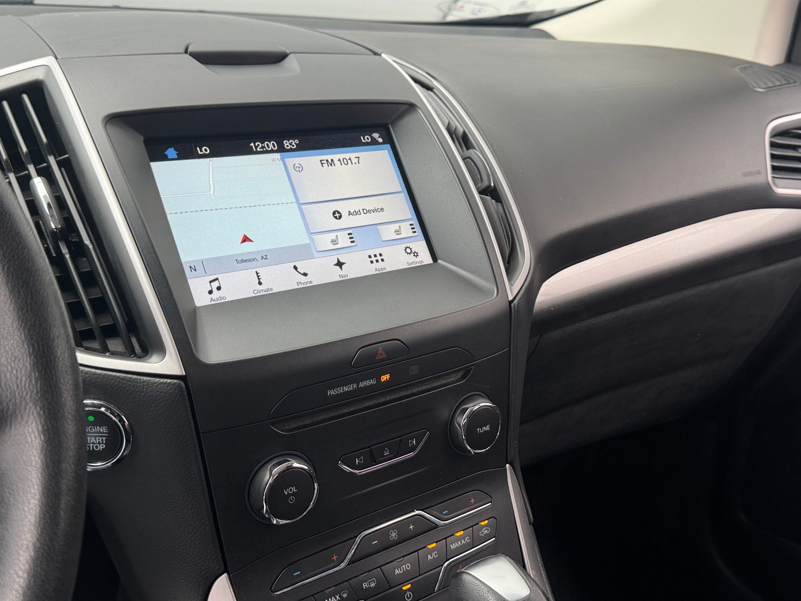 Thumbnail: 2017 Ford Edge - 3