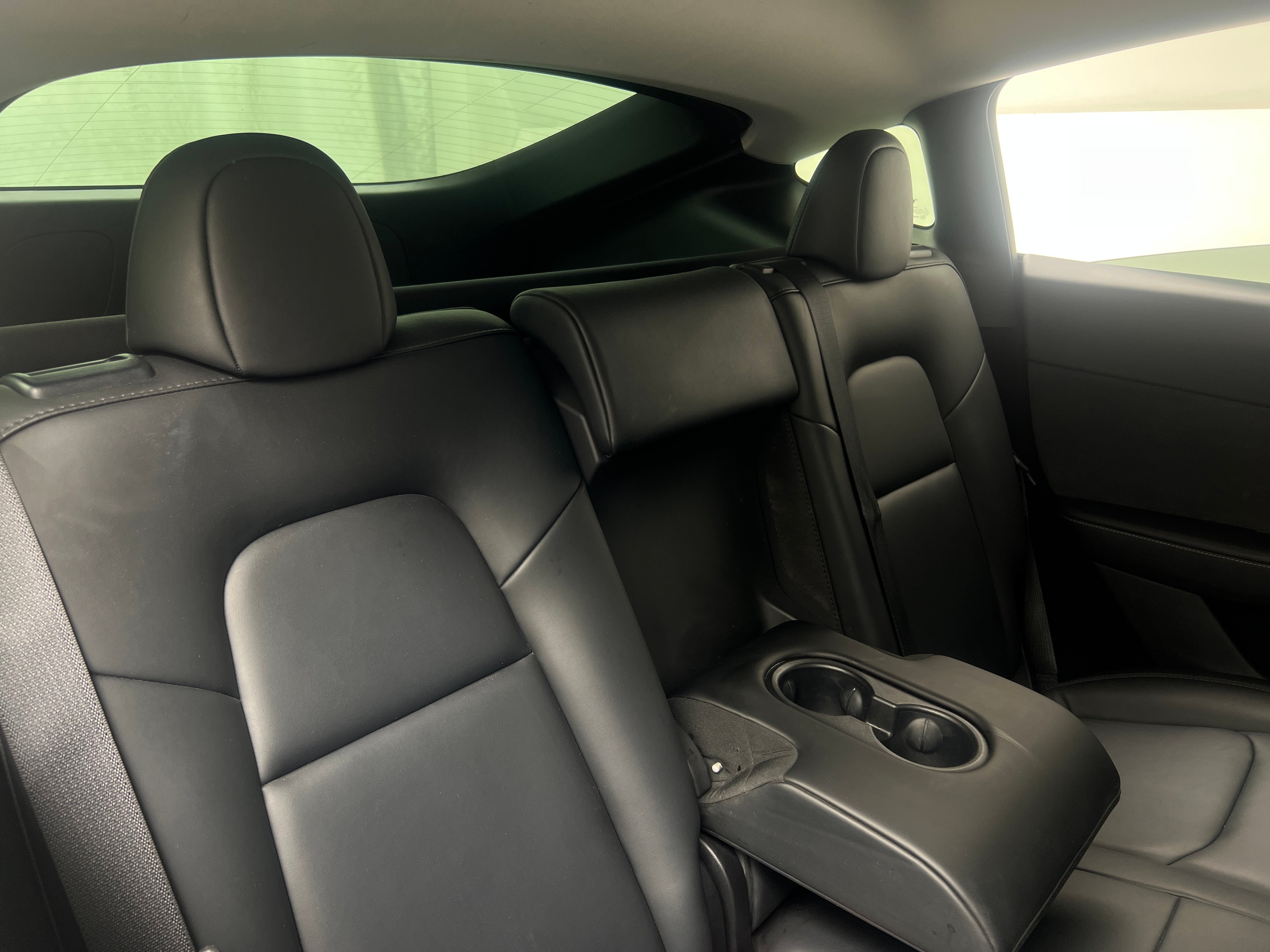 Used 2023 Tesla Model Y Long Range with VIN 7SAYGDEE7PA115541 for sale in Oak Creek, WI