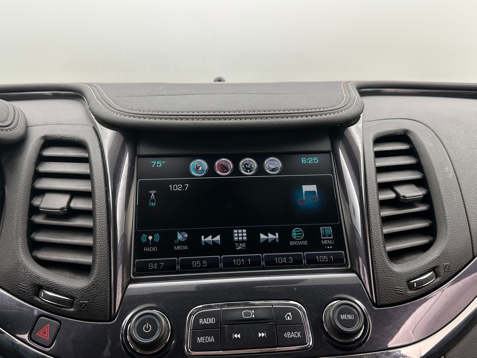 Thumbnail: 2016 Chevrolet Impala - 3