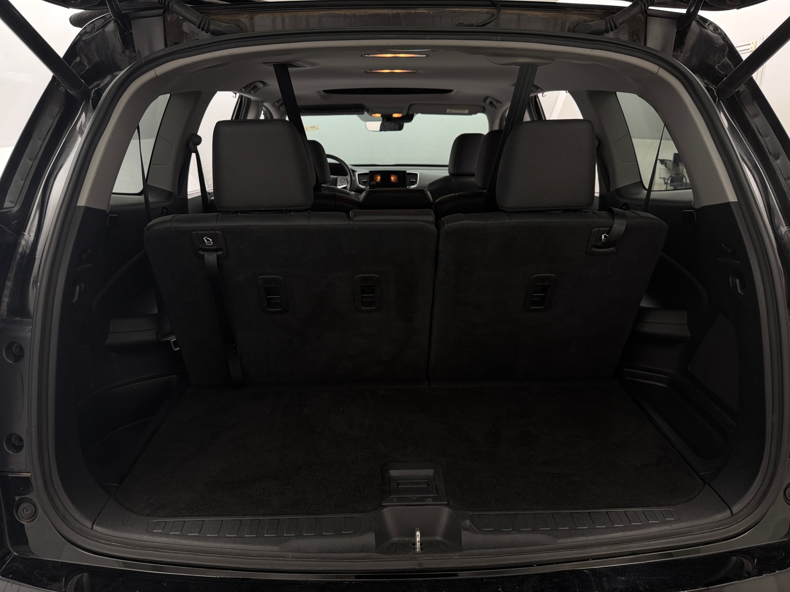 Thumbnail: 2019 Honda Pilot - 6