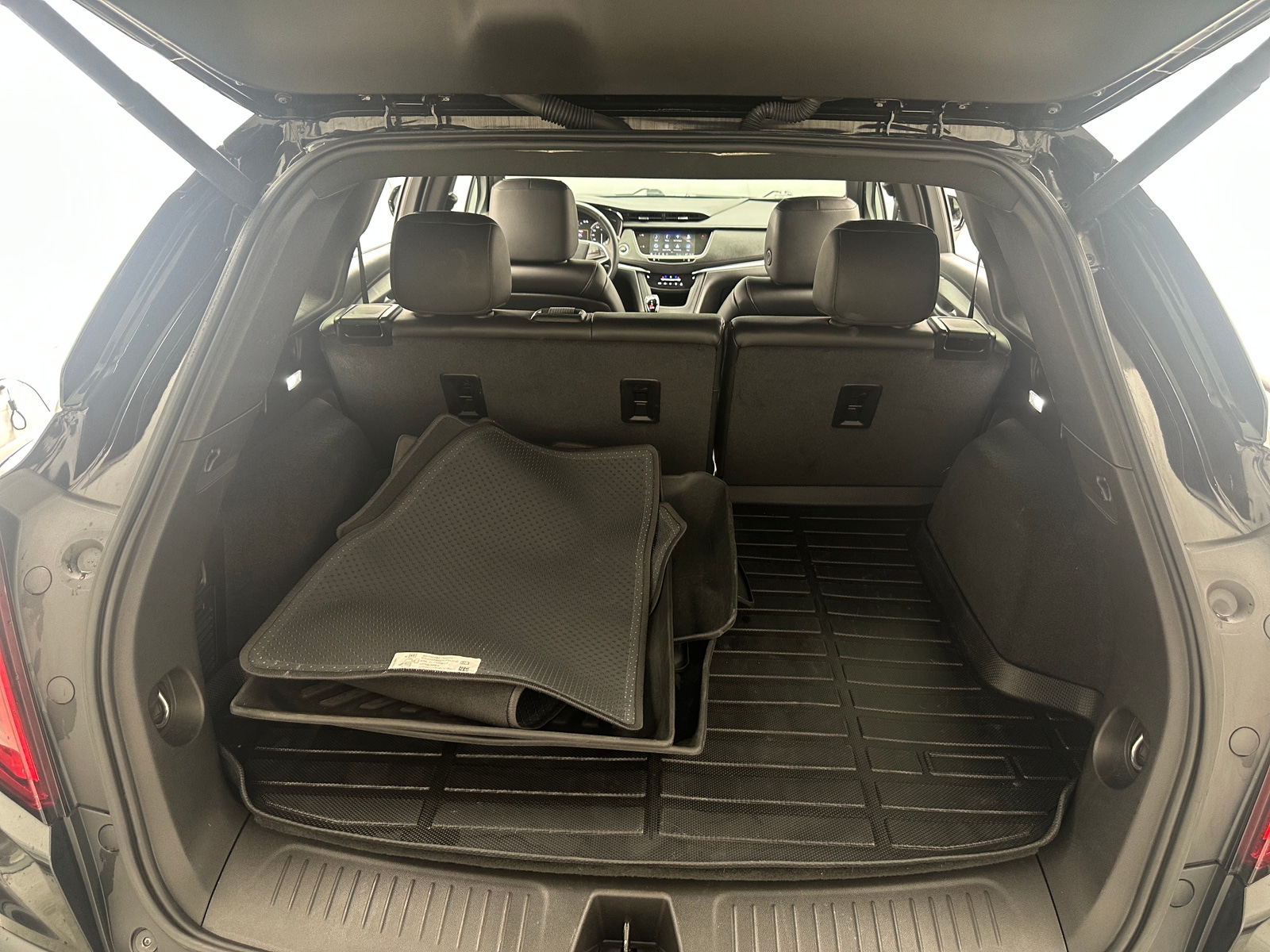 Thumbnail: 2024 Cadillac XT5 - 5