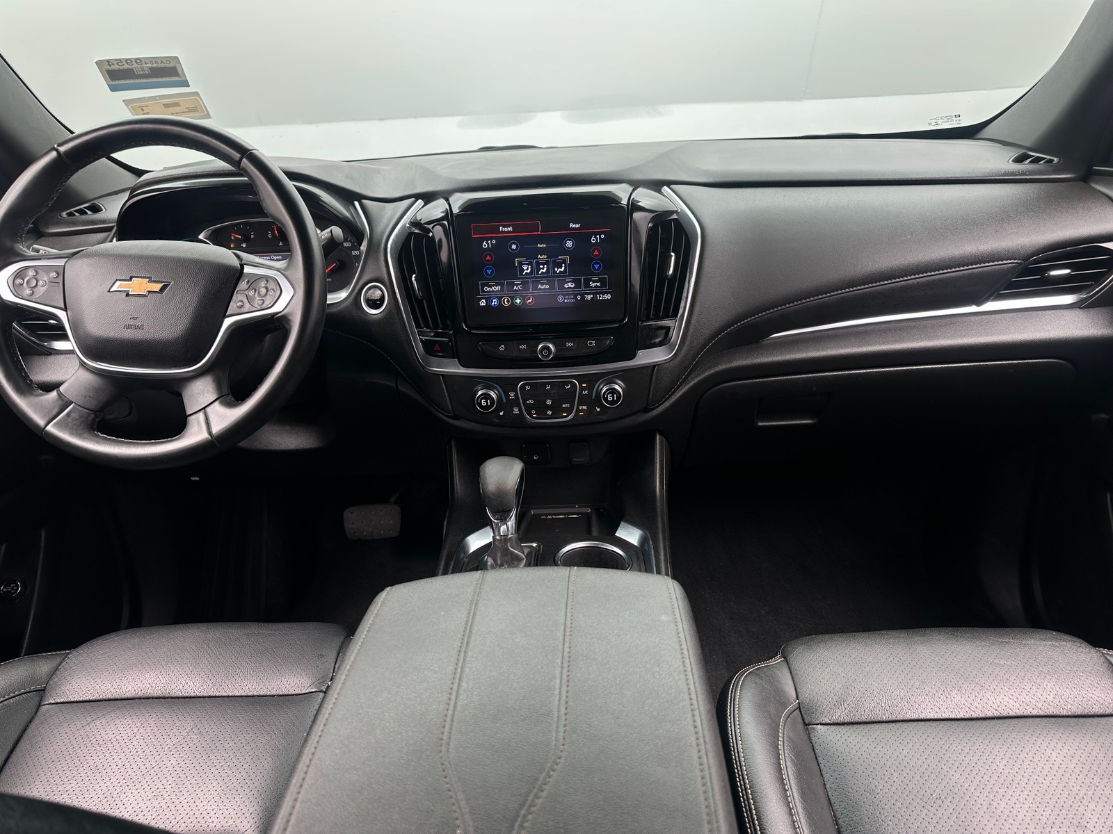 Thumbnail: 2023 Chevrolet Traverse - 3