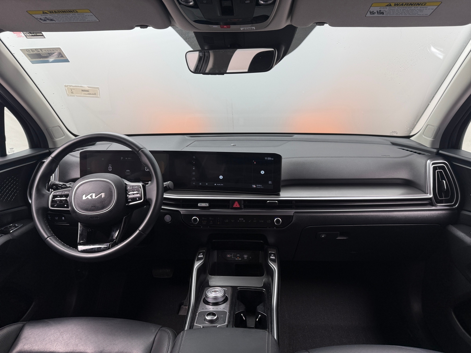 Thumbnail: 2025 Kia Sorento - 2