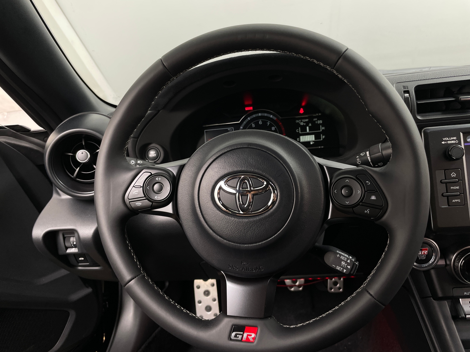 Thumbnail: 2026 Toyota GR86 - 4