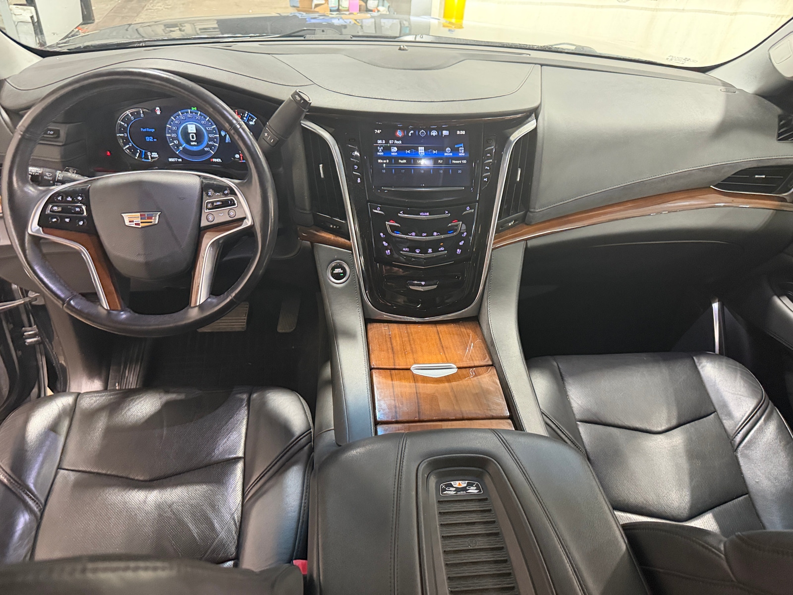 Thumbnail: 2019 Cadillac Escalade - 2