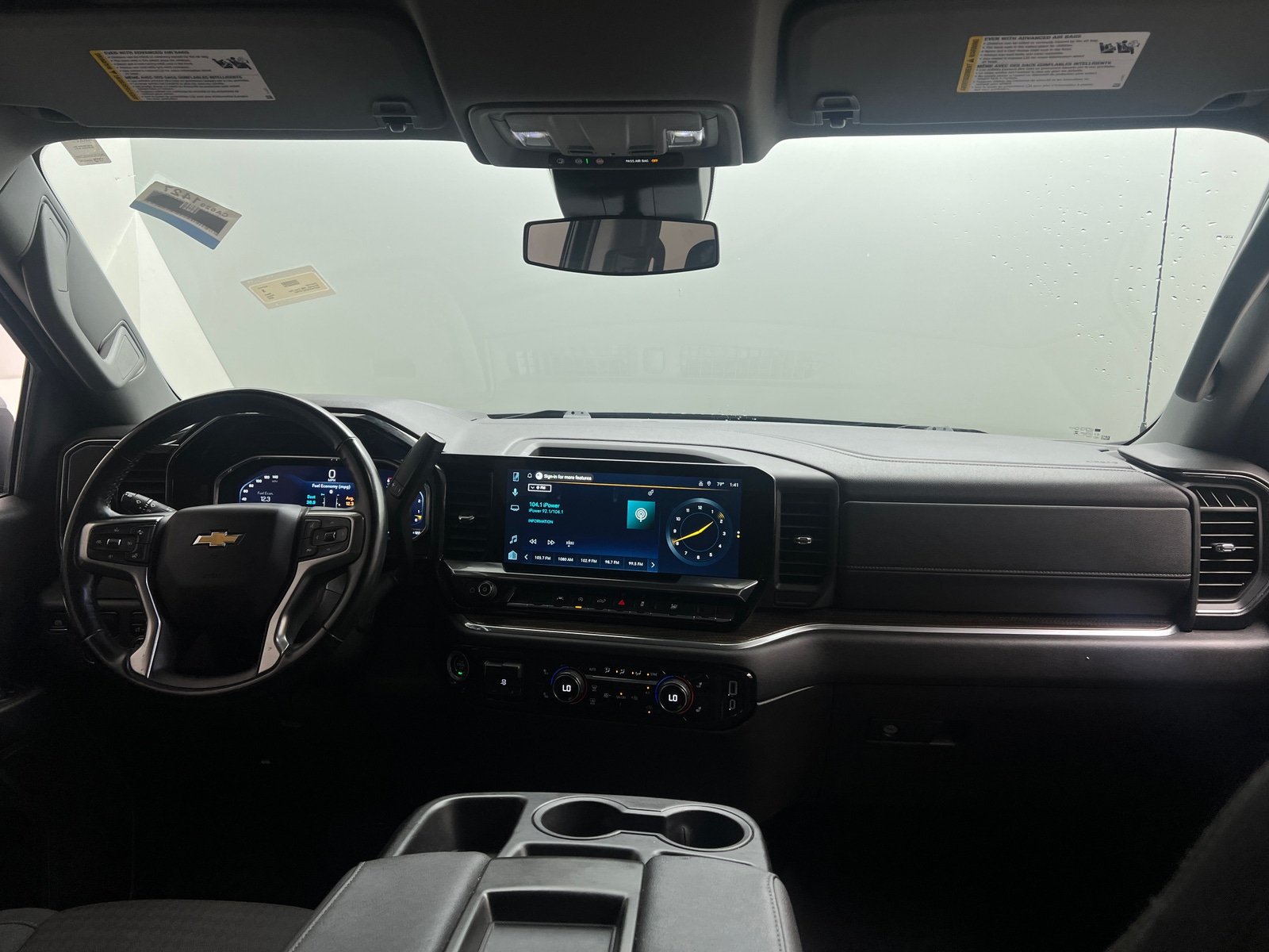 Thumbnail: 2025 Chevrolet Silverado 1500 - 3