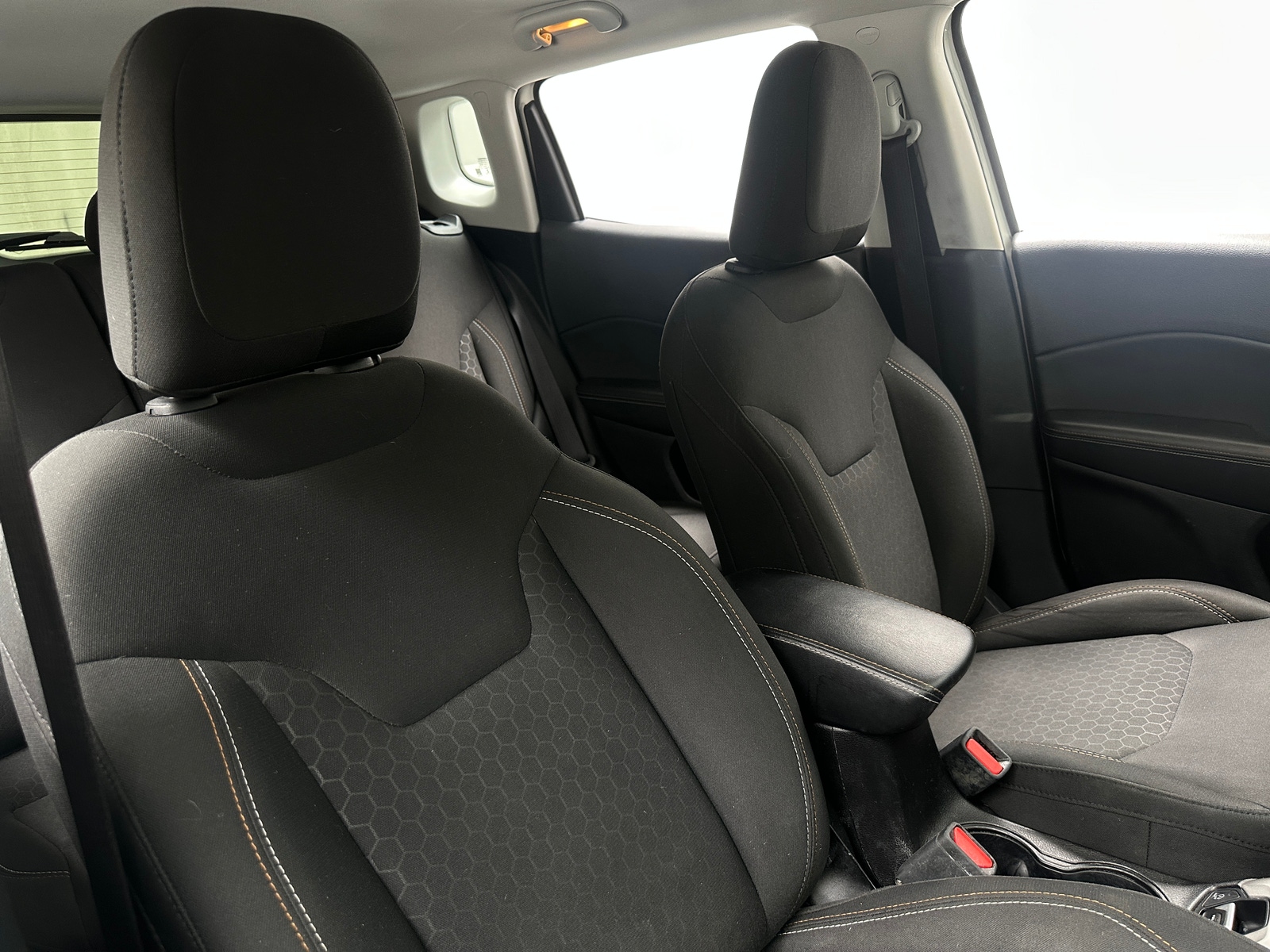 Thumbnail: 2018 Jeep Compass - 2