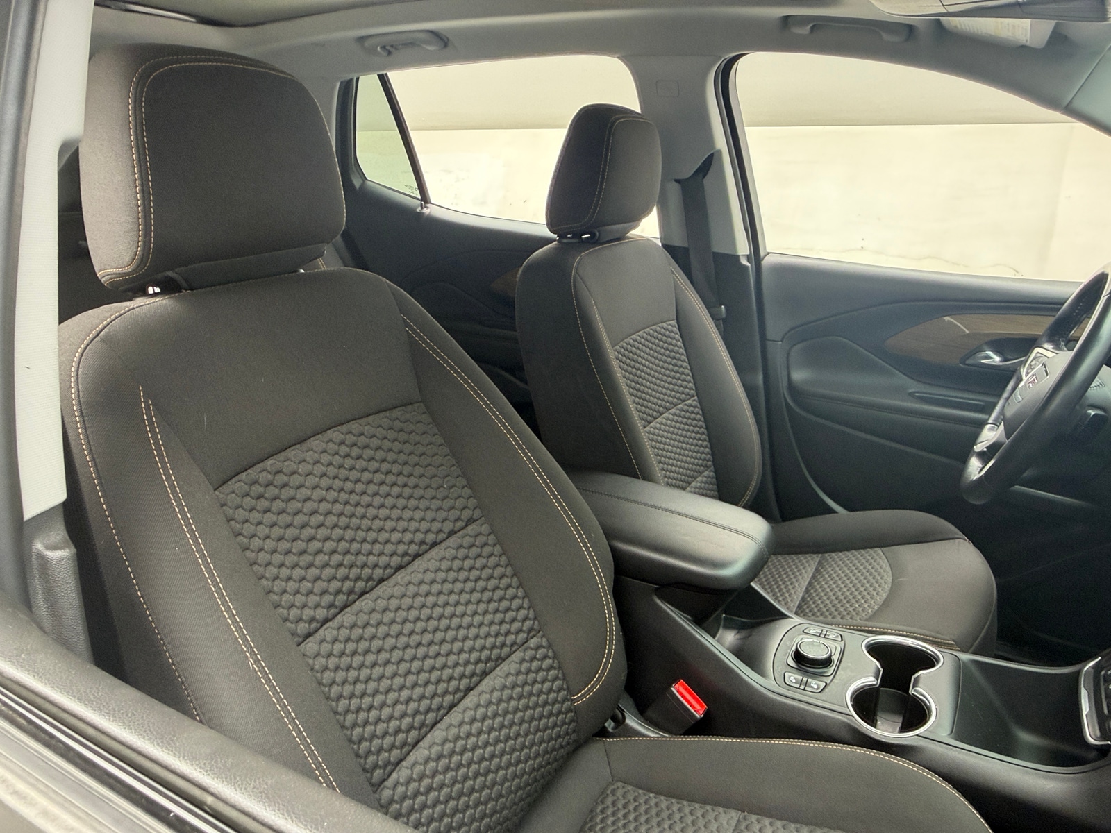 Thumbnail: 2021 GMC Terrain - 2