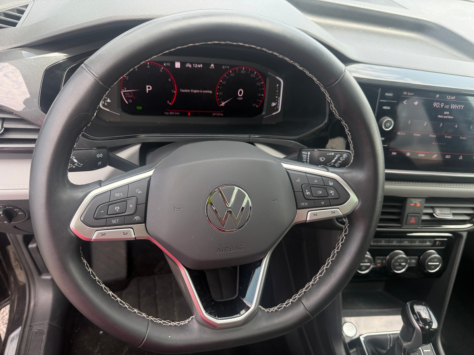 Thumbnail: 2023 Volkswagen Taos - 4