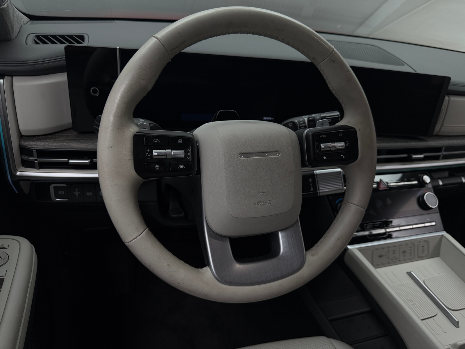Thumbnail: 2025 Hyundai Santa Fe - 4