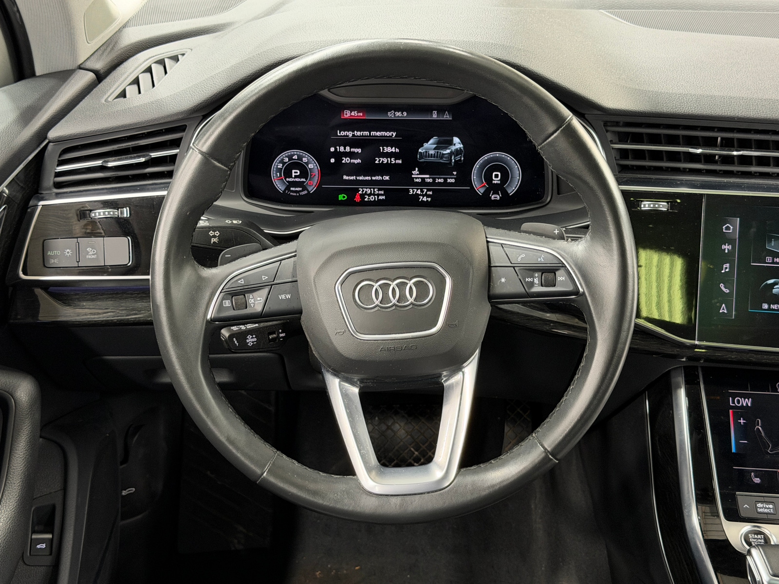 Thumbnail: 2022 Audi Q7 - 4