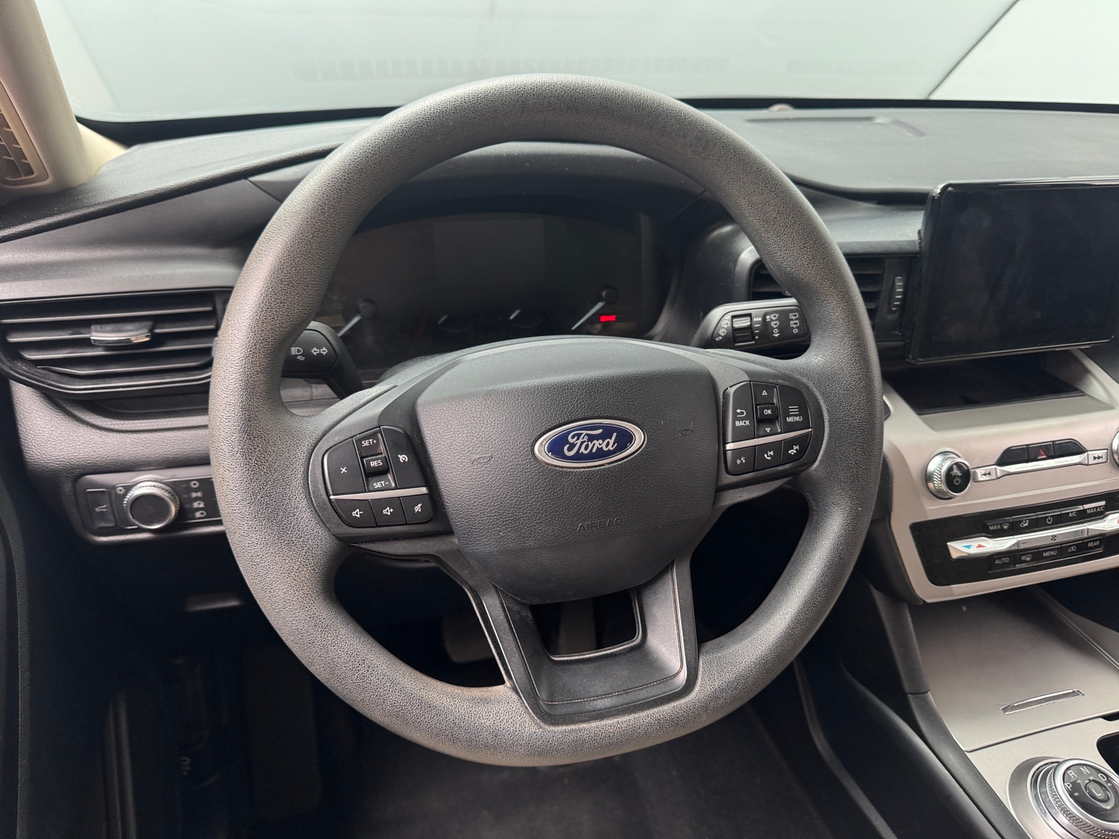 Thumbnail: 2021 Ford Explorer - 5