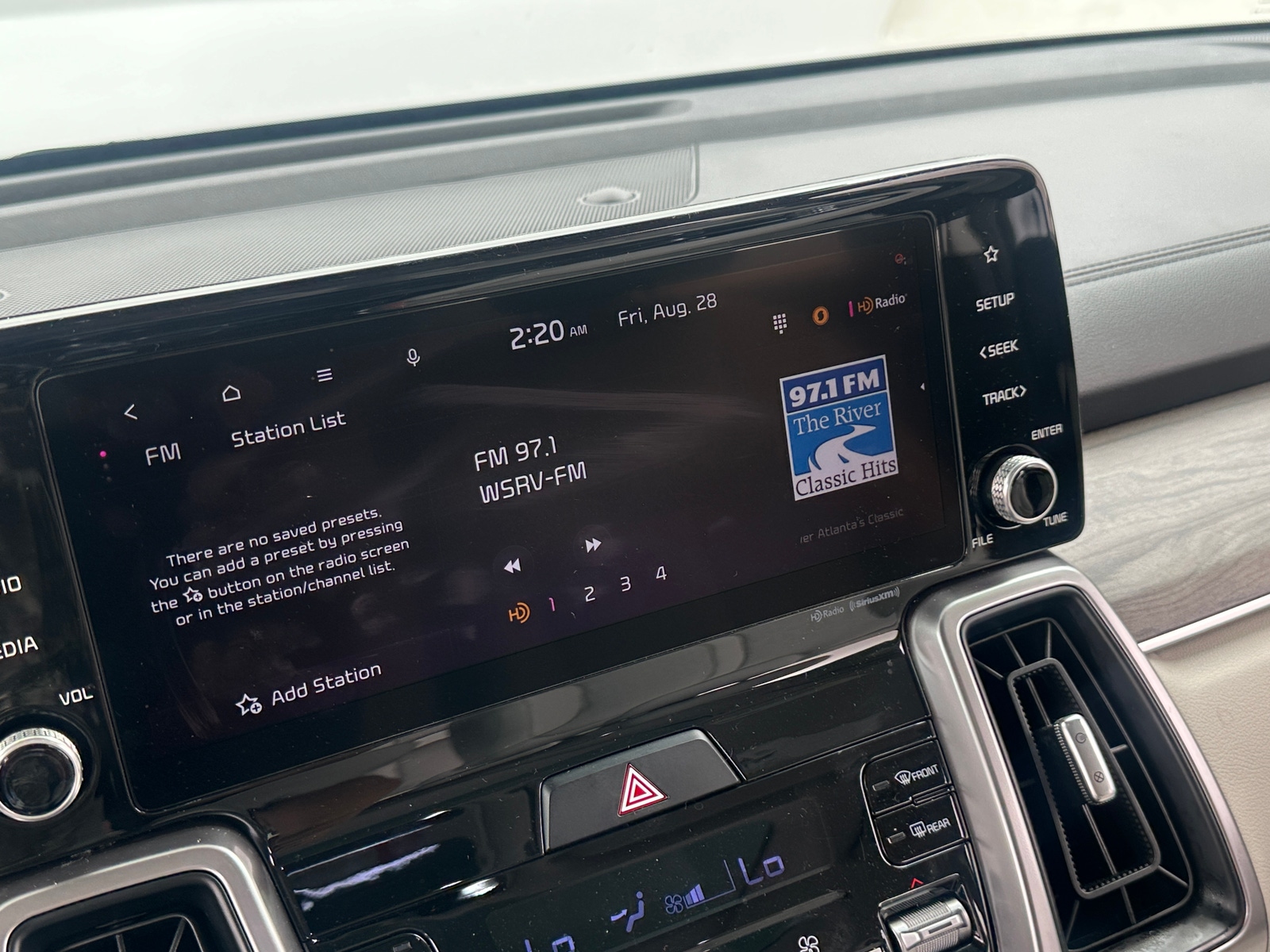 Thumbnail: 2023 Kia Sorento - 3