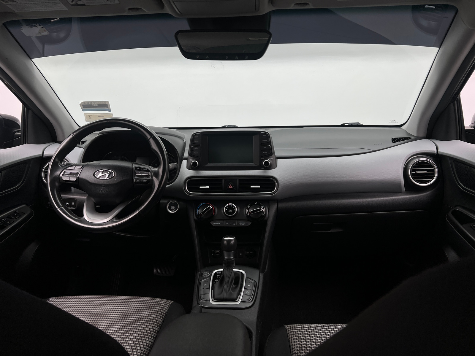 Thumbnail: 2020 Hyundai Kona - 3