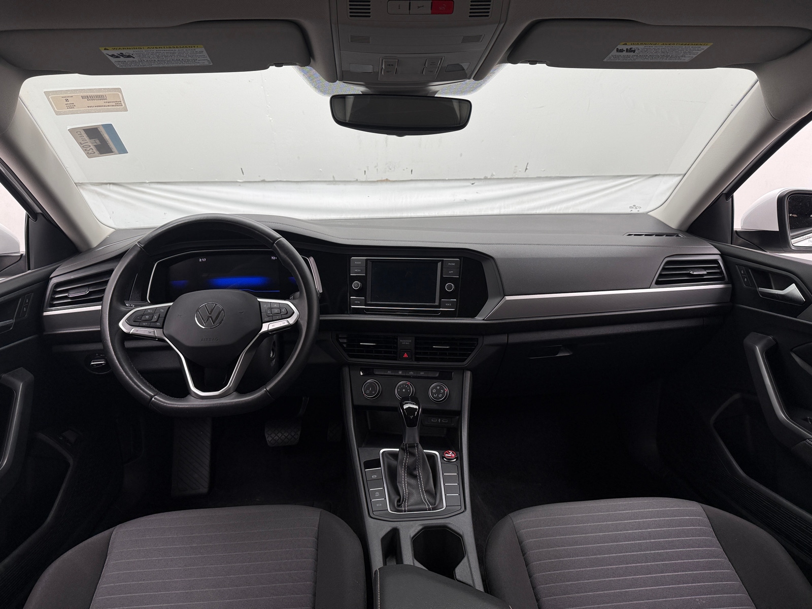 Thumbnail: 2024 Volkswagen Jetta - 3
