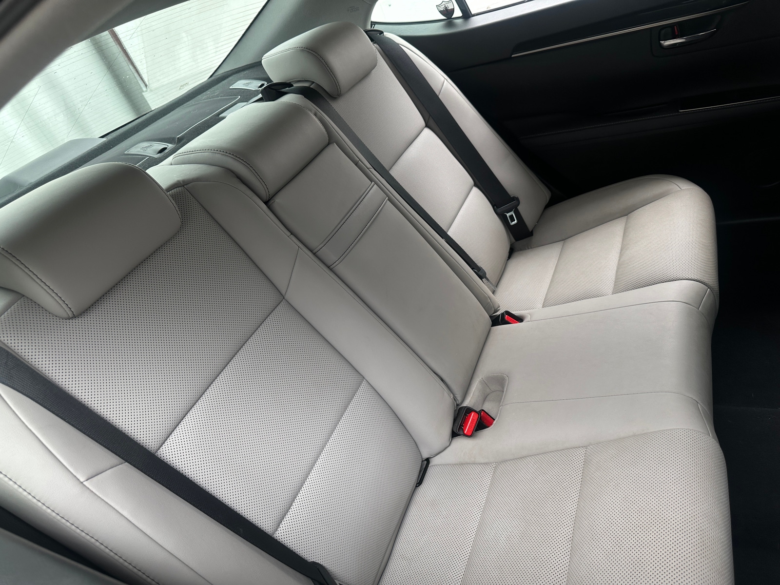 Thumbnail: 2018 Lexus ES - 6