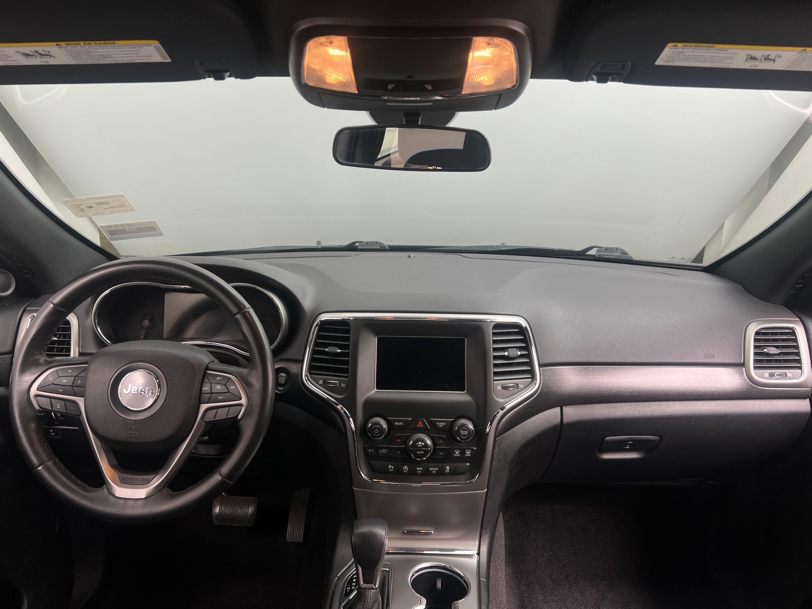 Thumbnail: 2018 Jeep Grand Cherokee - 3