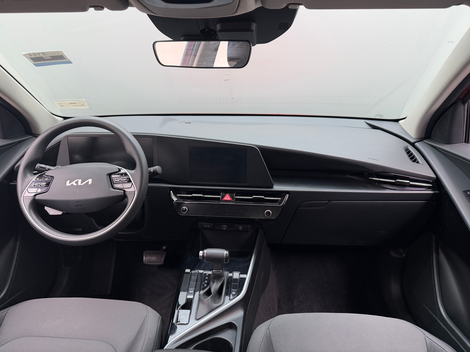 Thumbnail: 2025 Kia Niro - 3