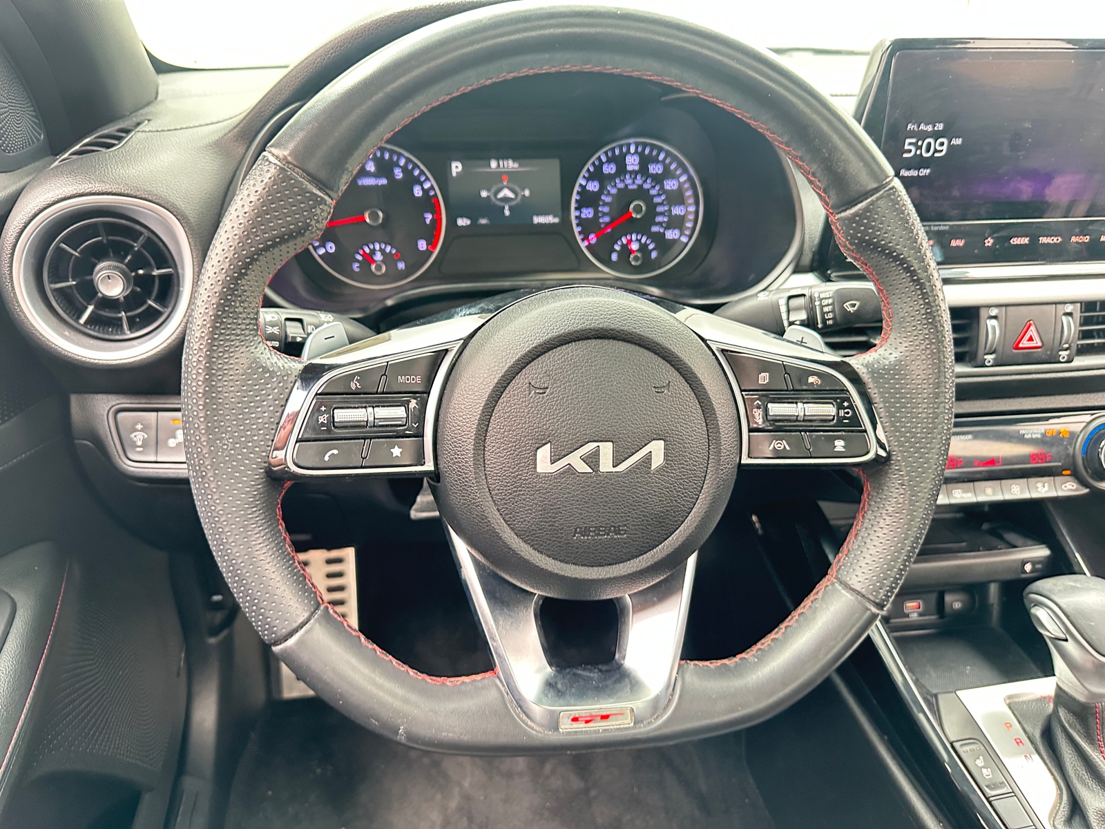 Thumbnail: 2024 Kia Forte - 4