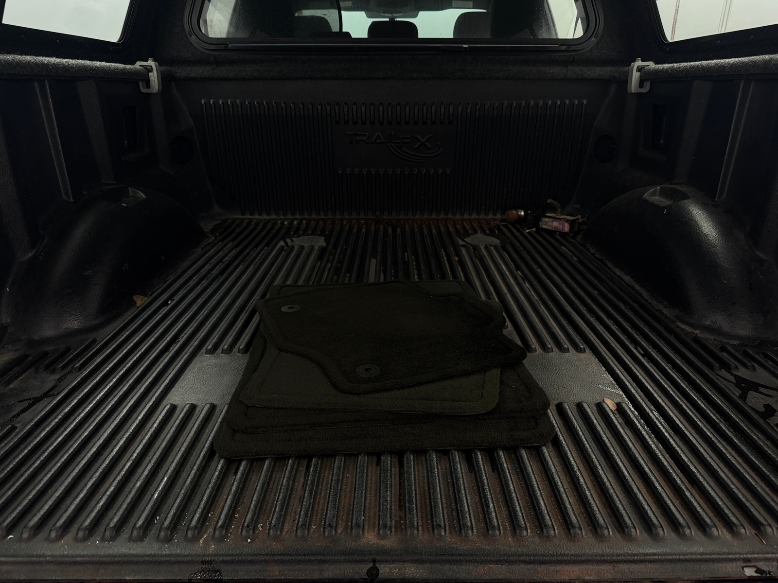 Thumbnail: 2017 Ford Econoline - 6