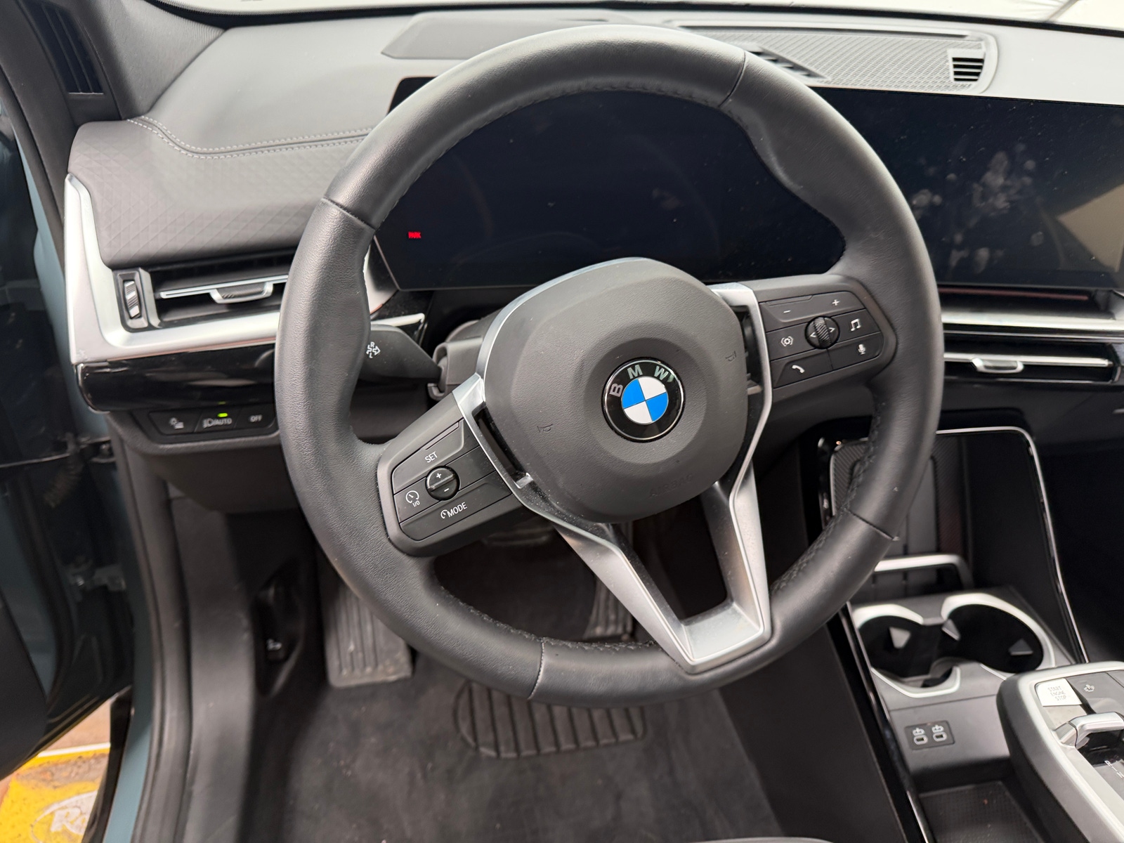 Thumbnail: 2025 BMW X2 - 4