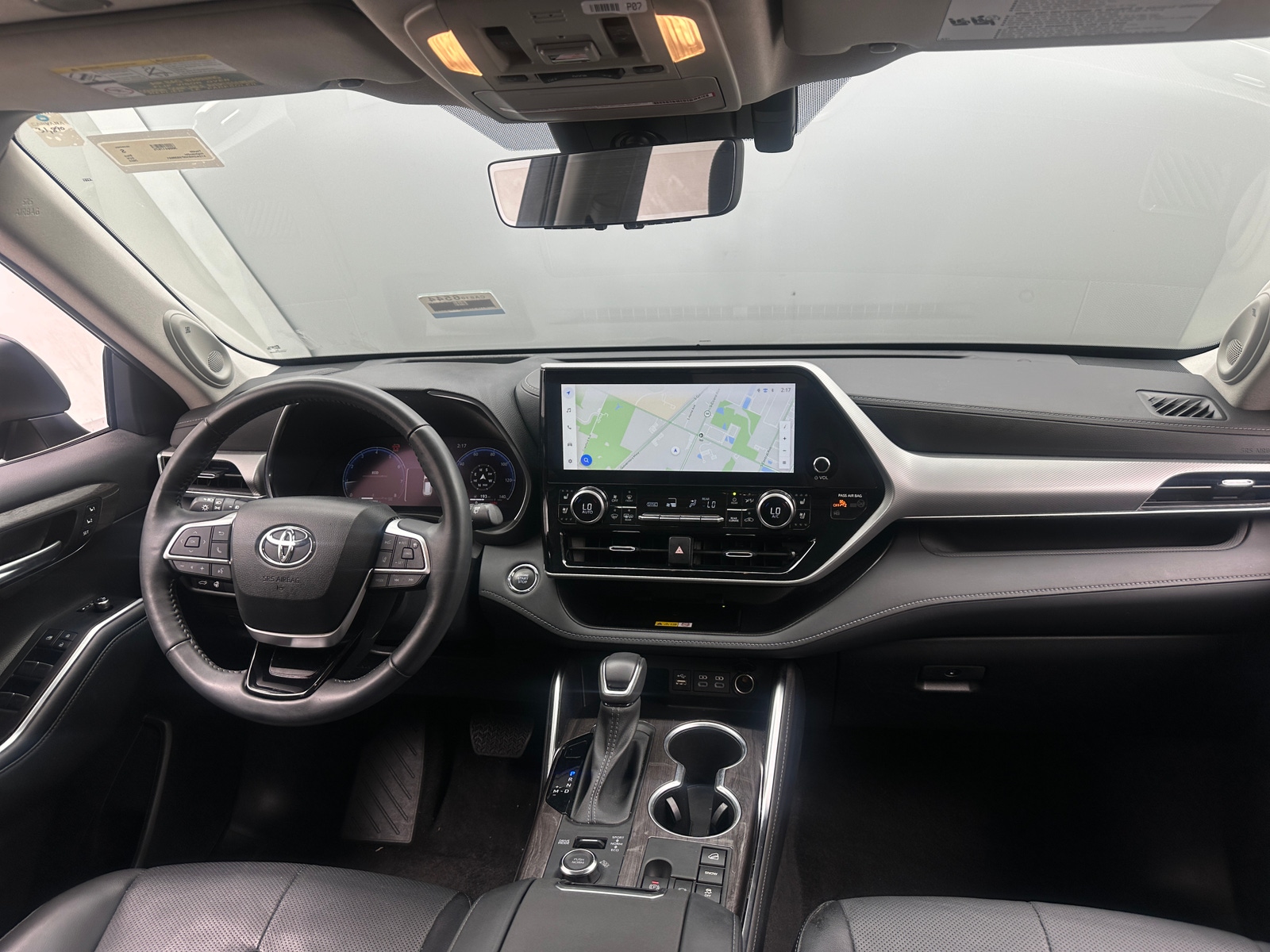 Thumbnail: 2023 Toyota Highlander - 2