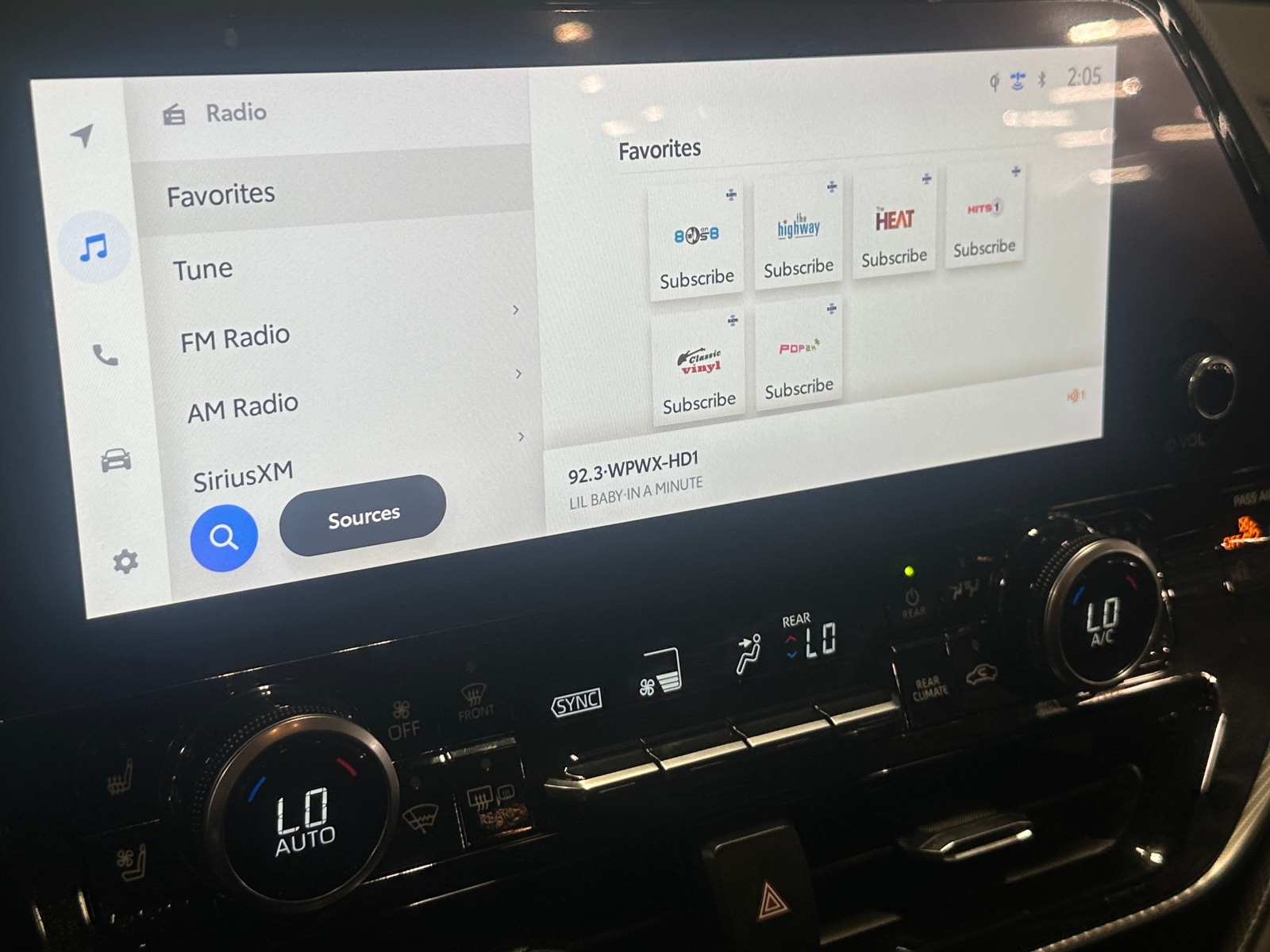 Thumbnail: 2023 Toyota Highlander - 3