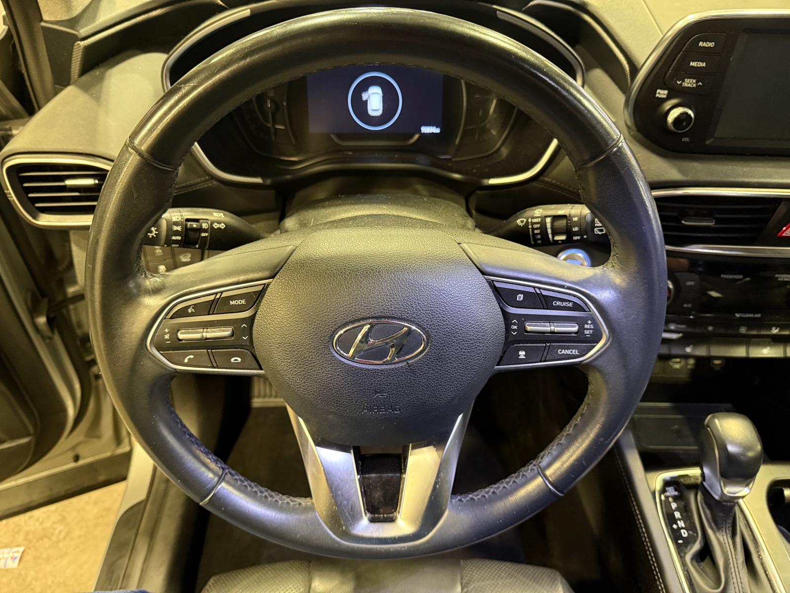 Thumbnail: 2020 Hyundai Santa Fe - 4