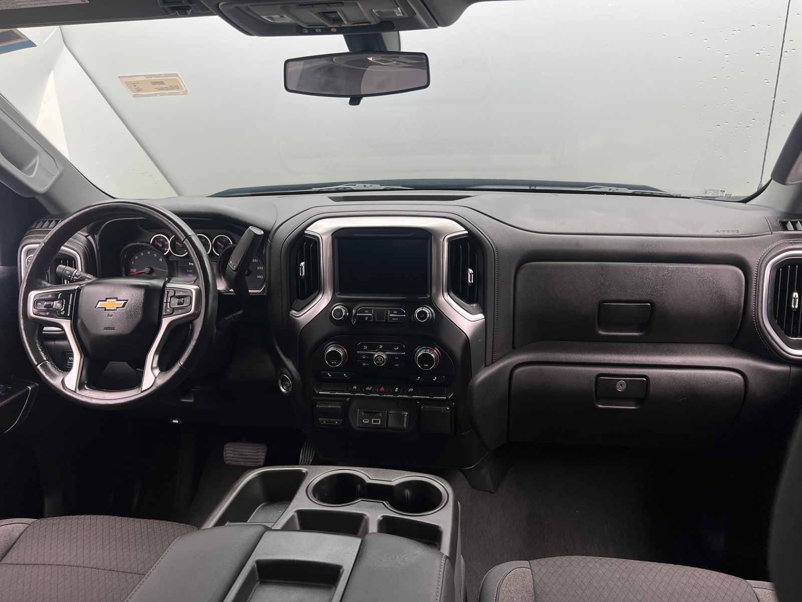 Thumbnail: 2020 Chevrolet Silverado 1500 - 3