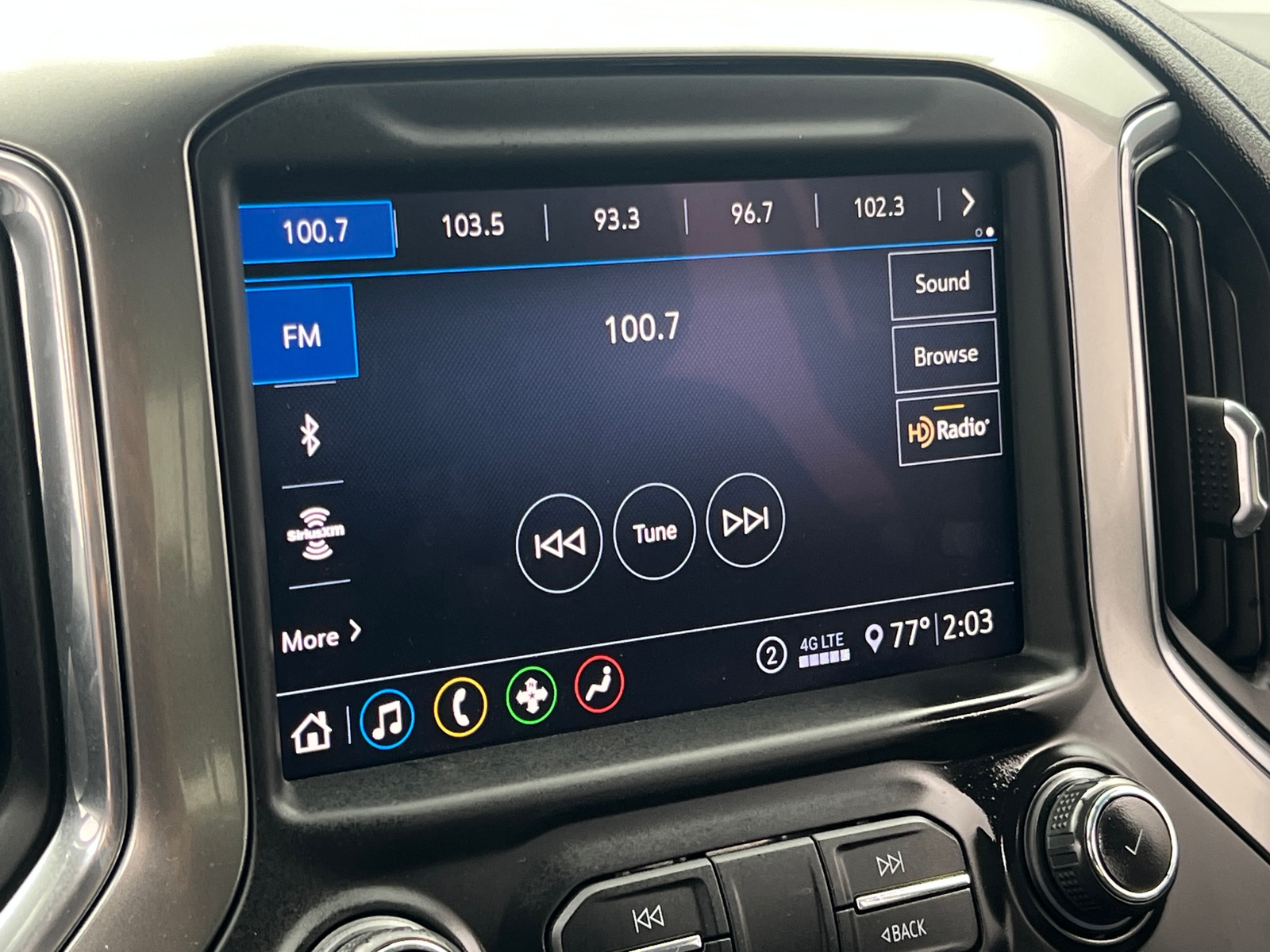 Thumbnail: 2020 Chevrolet Silverado 1500 - 4