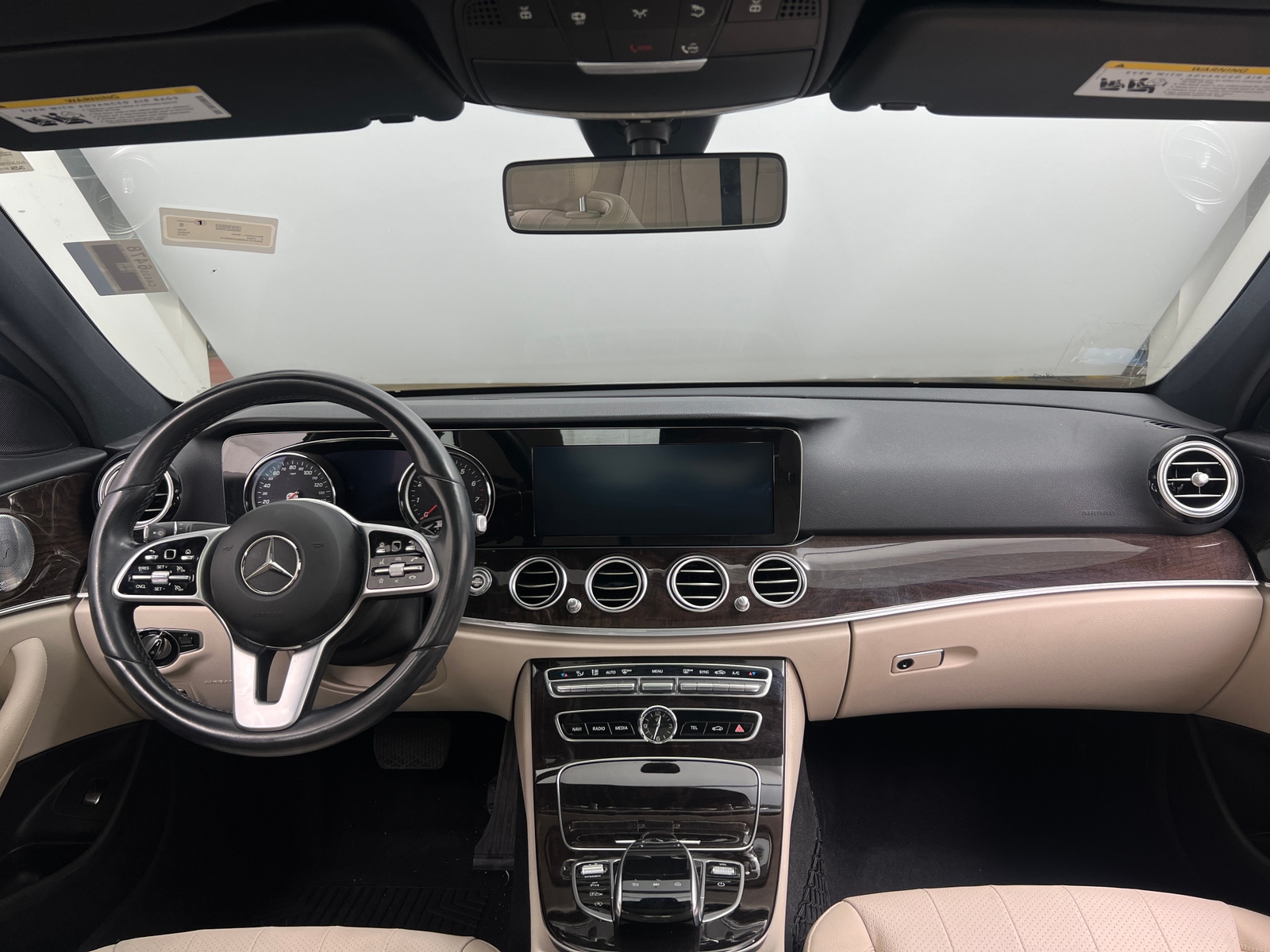 Thumbnail: 2019 Mercedes-Benz E-Class - 2