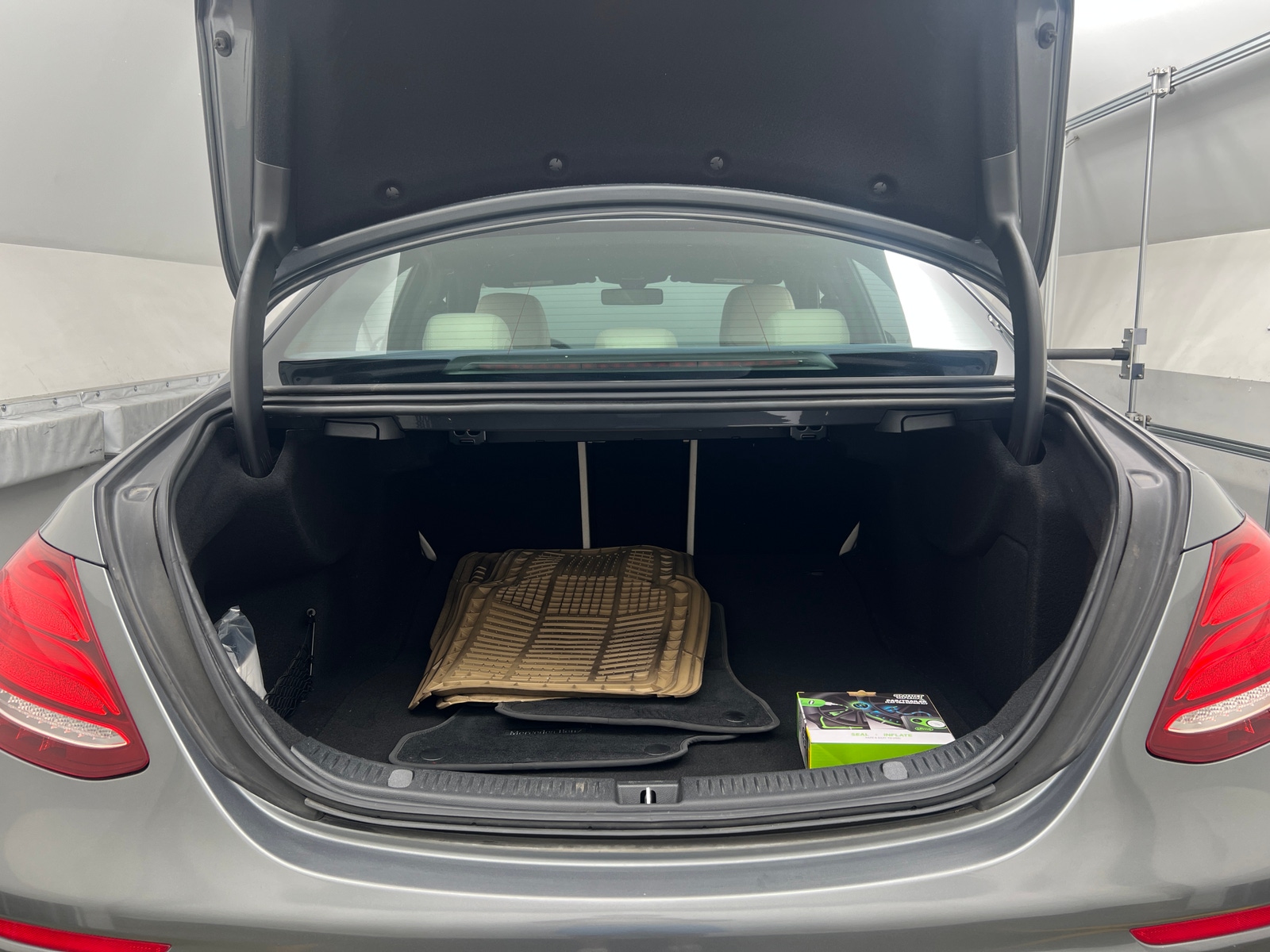 Thumbnail: 2019 Mercedes-Benz E-Class - 5