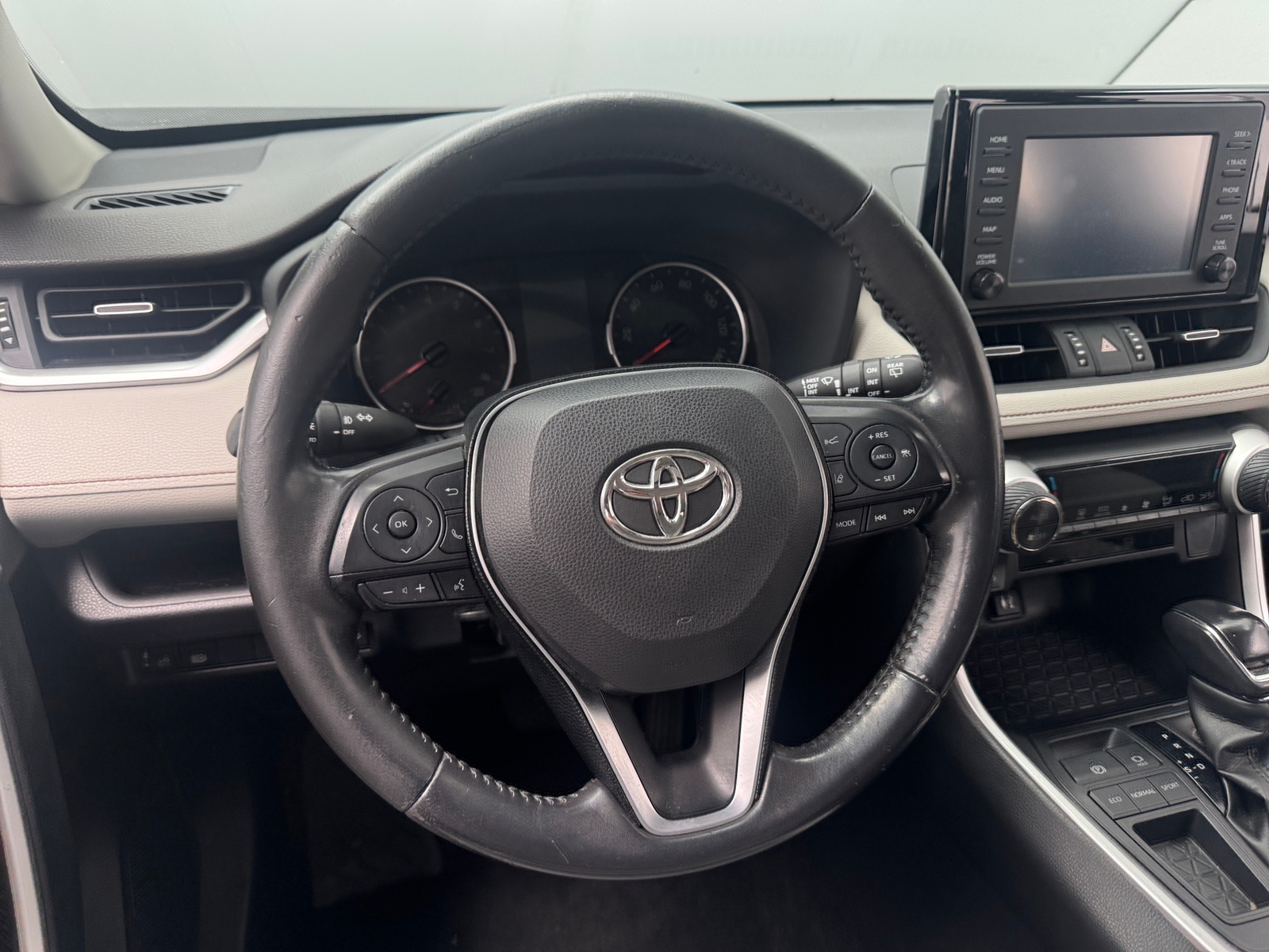 Thumbnail: 2019 Toyota RAV4 - 5