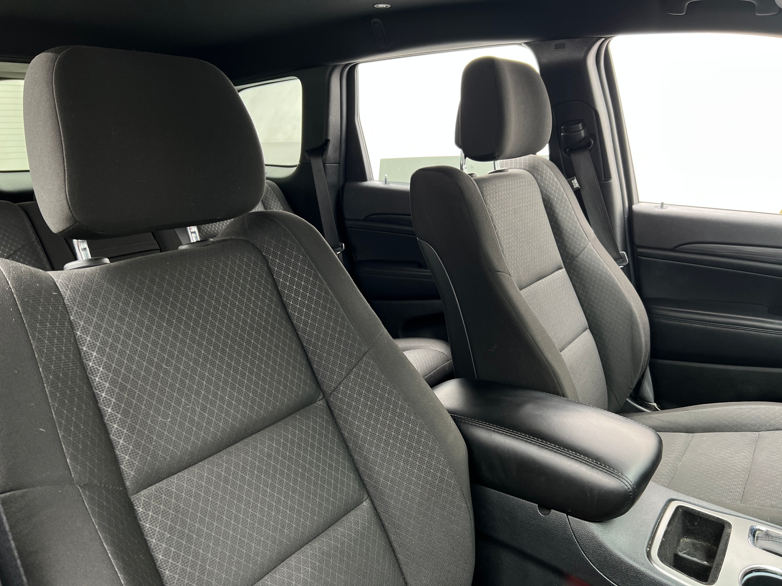 Thumbnail: 2020 Jeep Grand Cherokee - 2